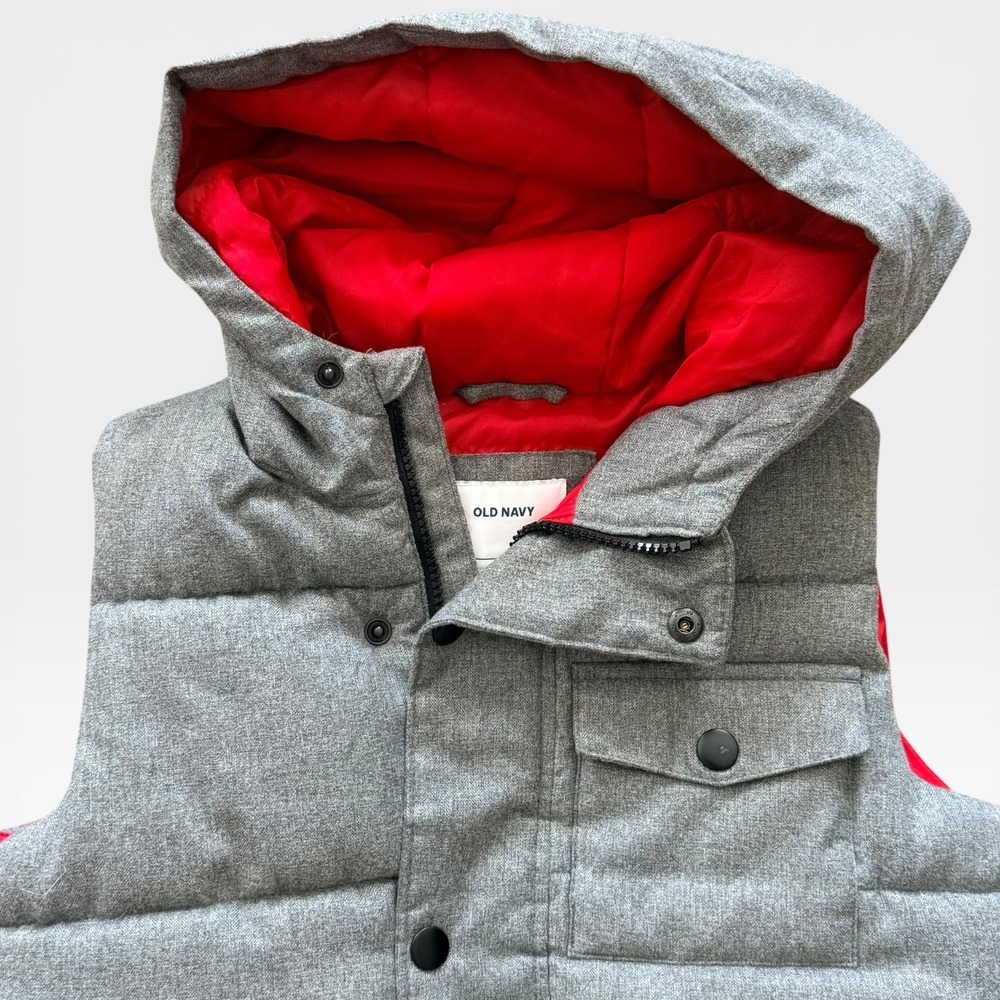 Old Navy Kids Grey Quilted Hooded Puffer Vest Red Lining Size L 10-12 - Picture 2 of 7